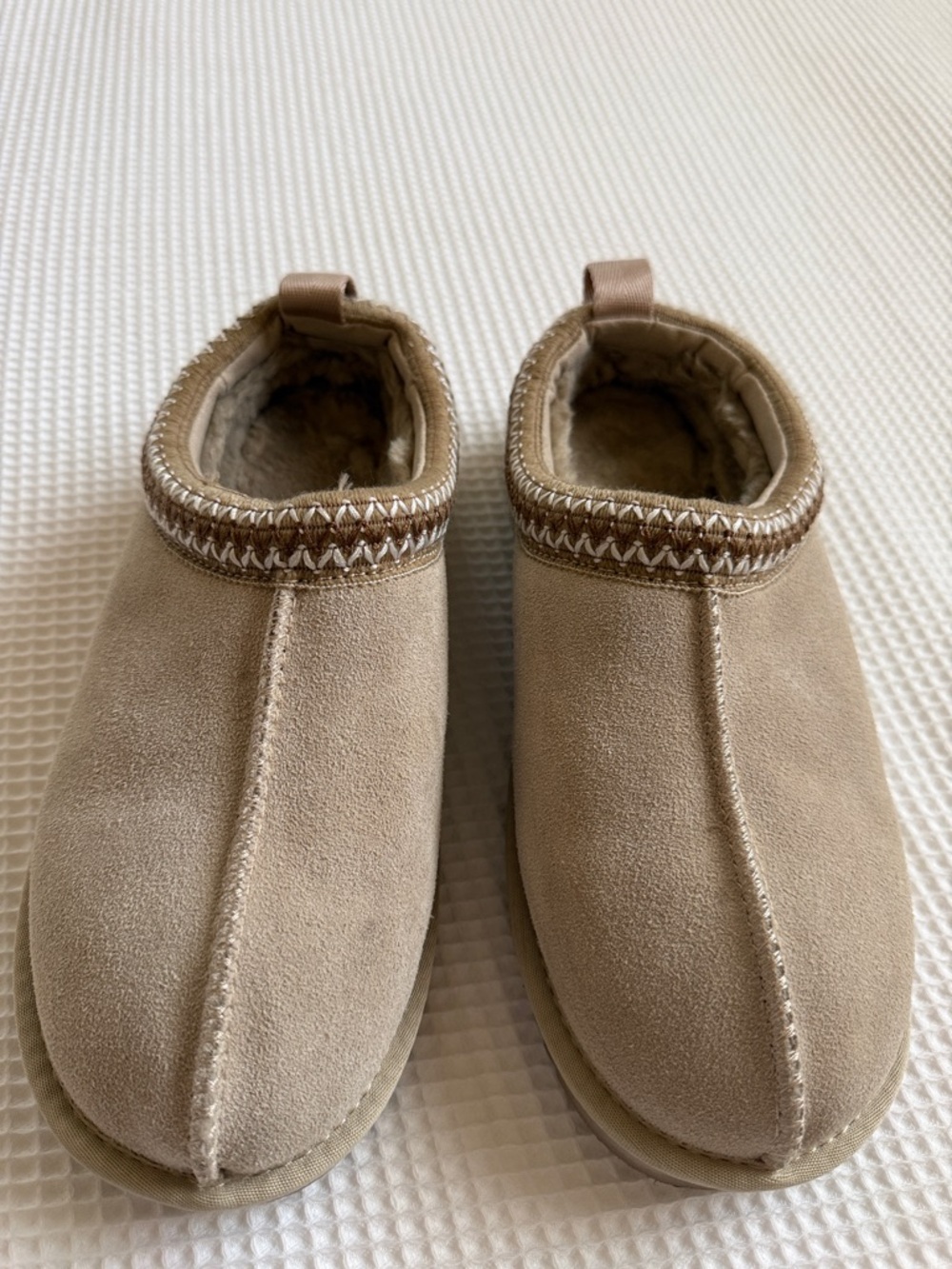 Women's Plush Slip-On Clog Slipper in Light Brown